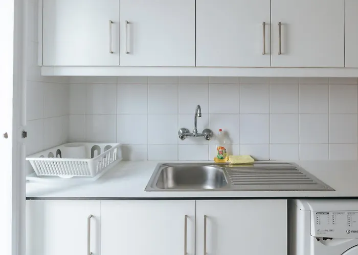 Daniela's Central 304 *