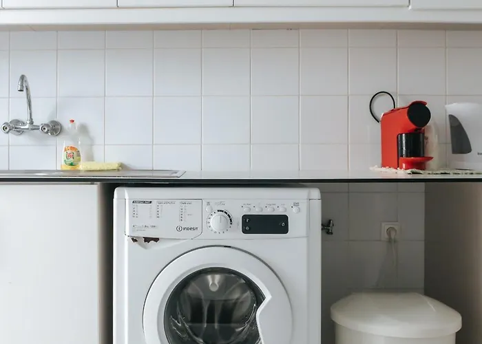 Πανσιόν Daniela's Central 304