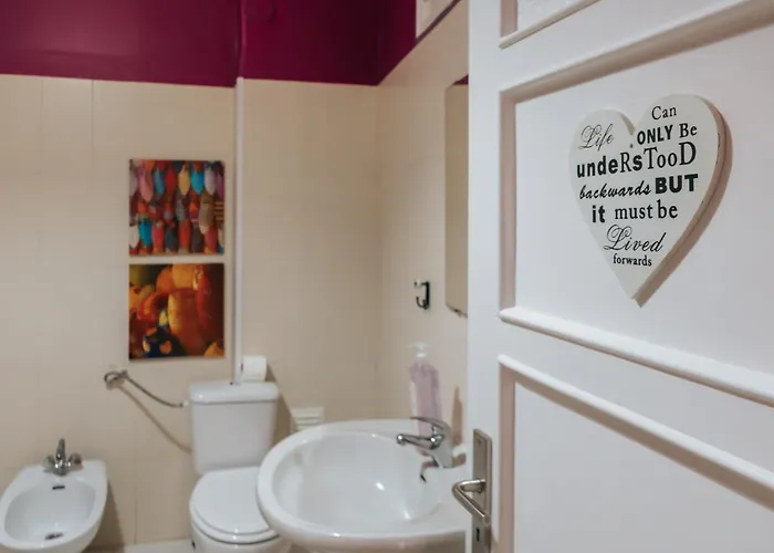 Πανσιόν Daniela's Central 304 *