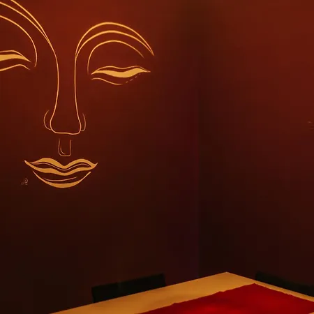 Daniela's Central 304 招待所 *